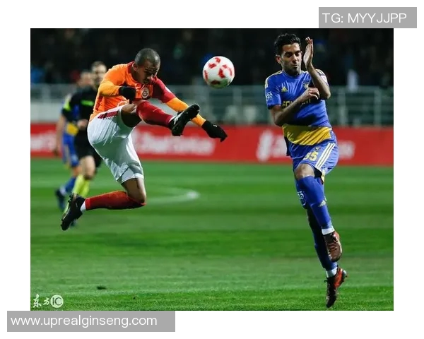 足球球星VCR：回顾其辉煌成就与激动人心的赛场瞬间